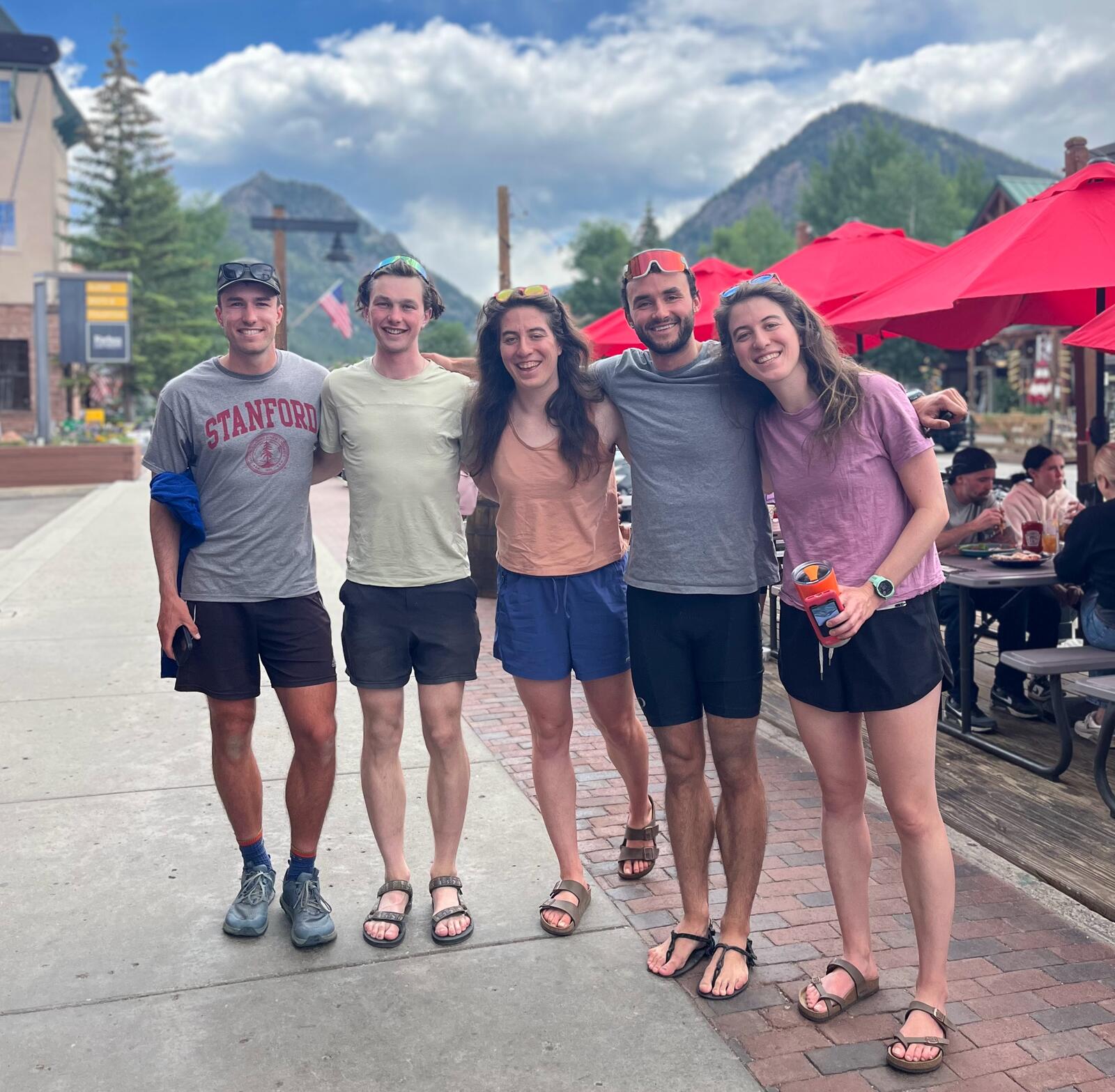 2025-Tour-Divide-group-shoot